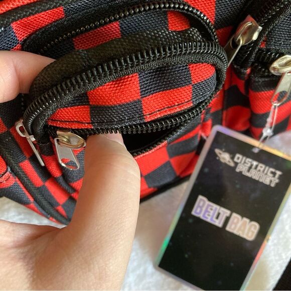 District Planet Belt Bag Red and Black Checkered Fanny Pack Check NWT Adjustable - Picture 5 of 6
